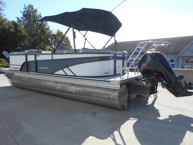 Slide: The Image of Crest Classic DLX 220 SLC CPT 2024 - 5