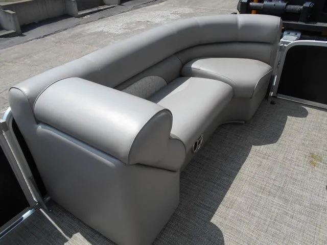 Slide: The Image of Premier Sunsation RF 230 2018 - 11