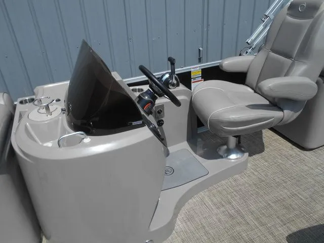 Slide: The Image of Premier Sunsation RF 230 2018 - 14