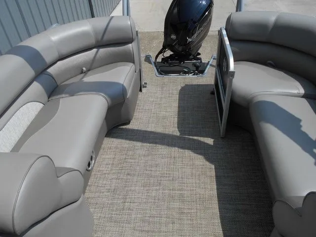 Slide: The Image of Premier Sunsation RF 230 2018 - 17