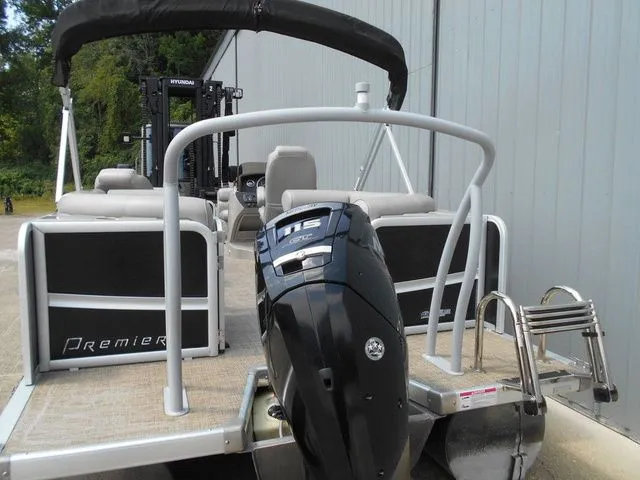 Slide: The Image of Premier Sunsation RF 230 2018 - 4