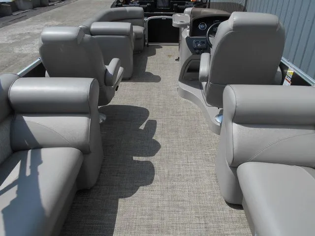 Slide: The Image of Premier Sunsation RF 230 2018 - 6