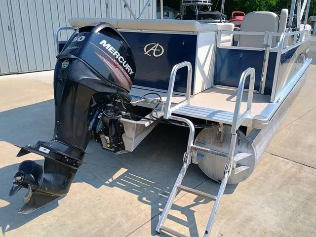 Slide: The Image of Avalon LS Cruise 19' 2014 - 3