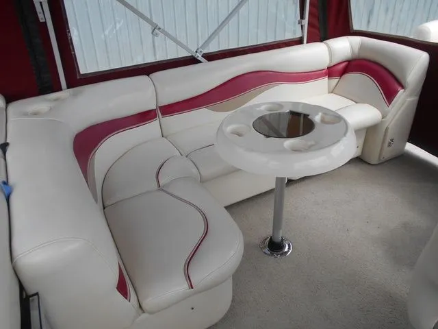 Slide: The Image of Sweetwater 2386 Tritoon 2007 - 17