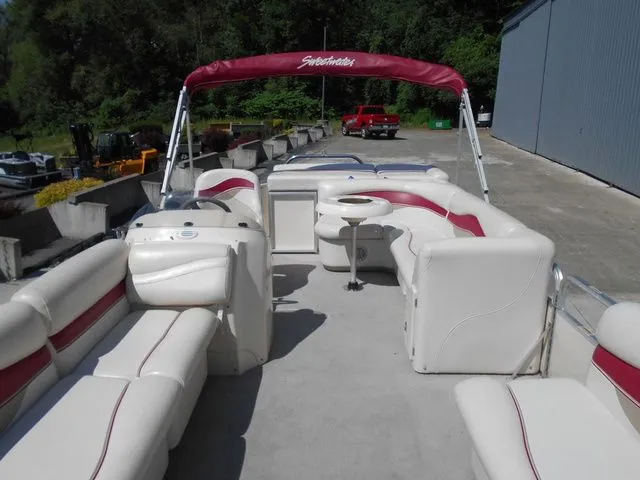 Slide: The Image of Sweetwater 2386 Tritoon 2007 - 19