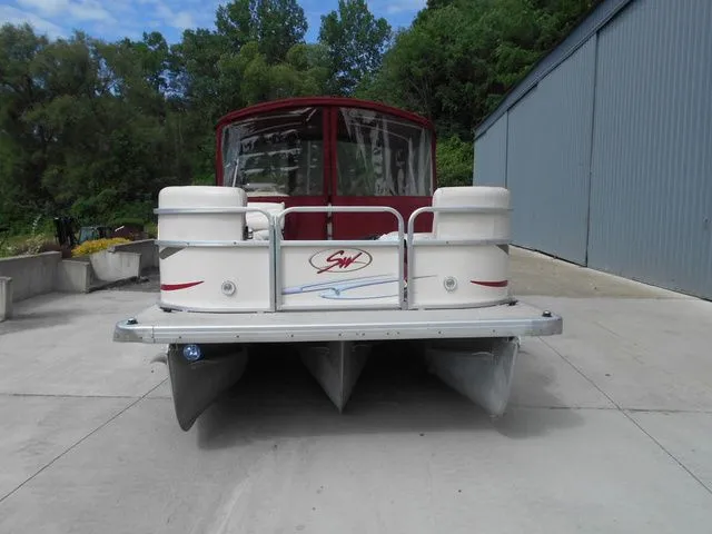 Slide: The Image of Sweetwater 2386 Tritoon 2007 - 8