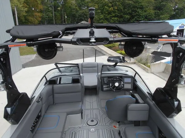 Slide: The Image of Moomba Mojo 2024 - 10