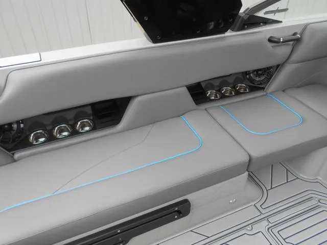 Slide: The Image of Moomba Mojo 2024 - 16