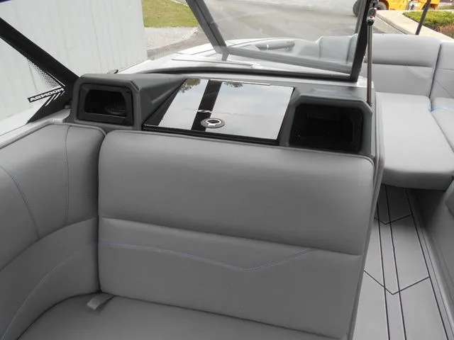 Slide: The Image of Moomba Mojo 2024 - 20