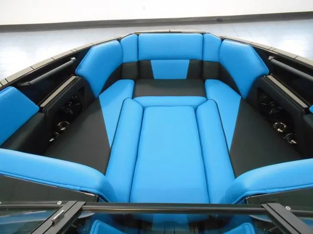 Slide: The Image of Moomba Craz 2026 - 15