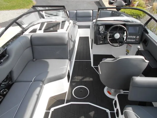 Slide: The Image of Moomba Max 2025 - 10