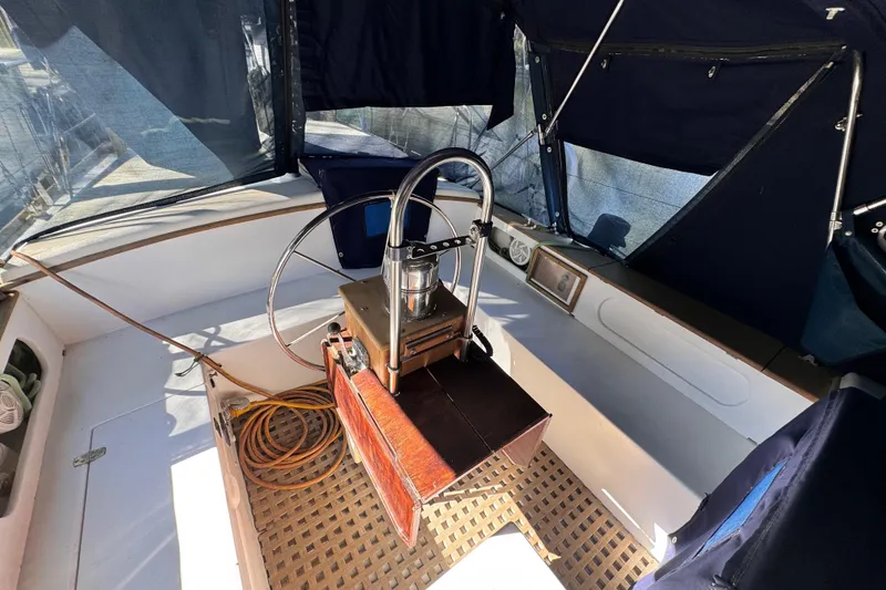 Slide: The Image of cockpit table folded - 28