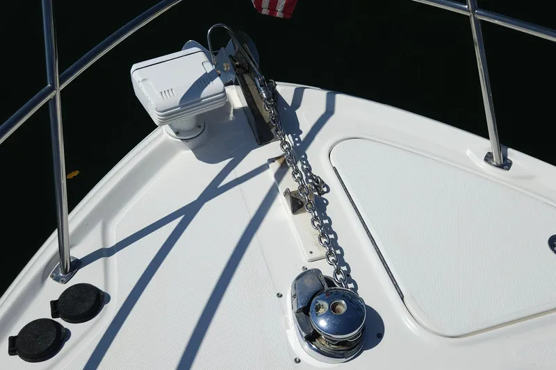 Slide: The Image of Bow of 2008 Sea Ray 40 Sundancer with anchor chain and winch. - 3