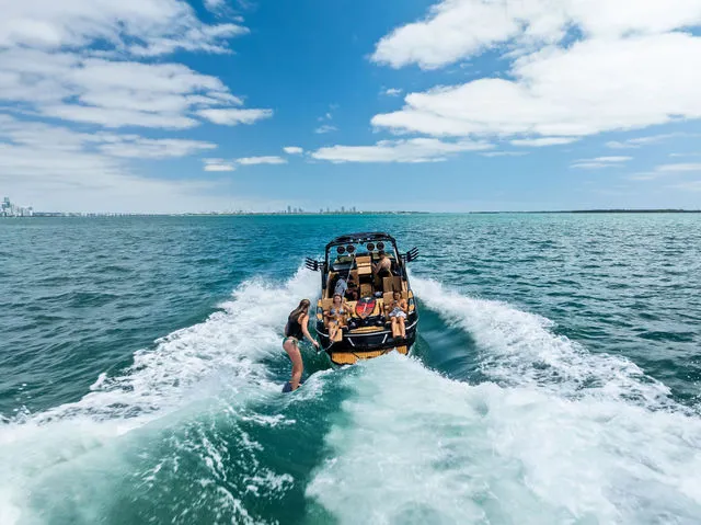 Slide: The Image of MasterCraft X24 2024 - 22
