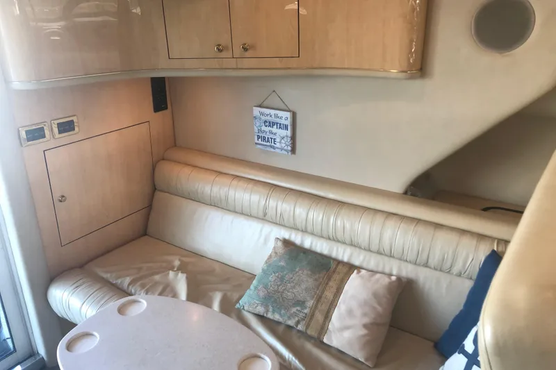 Slide: The Image of Sea Ray 400 Sedan Bridge 2001 - 60