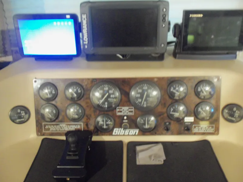 Slide: The Image of Gibson 44 Classic 2003 - 60