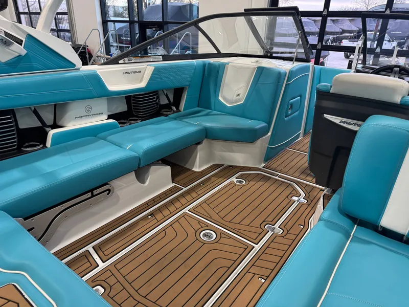 Slide: The Image of Nautique Super Air Nautique G23 2018 - 14