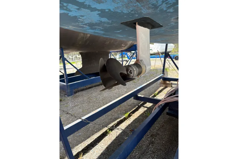 Slide: The Image of Propeller of 2008 Bavaria 40 Vision yacht on dry dock. - 41