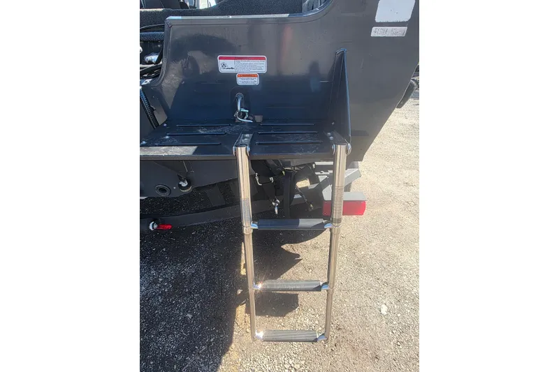 The Image of Tracker Targa V-18 WT 2019 - undefined