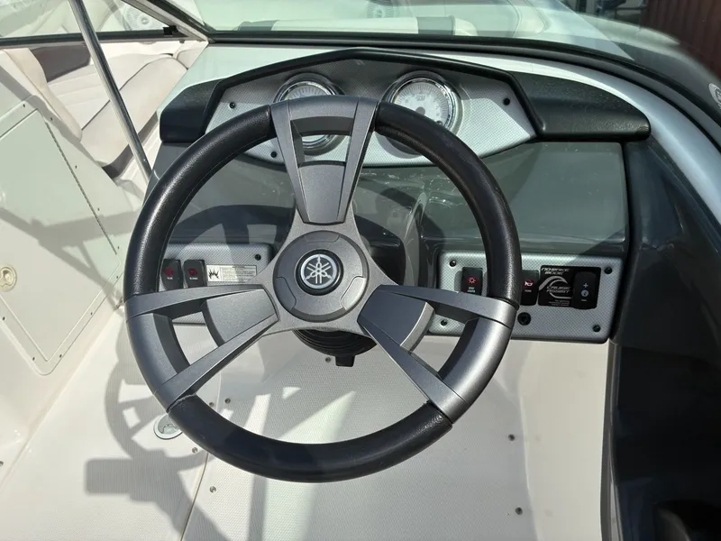 Slide: The Image of Yamaha SX190 2014 - 9