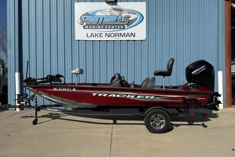 The Image of Tracker Pro Team 175 TXW Tournament Edition 2022 - undefined