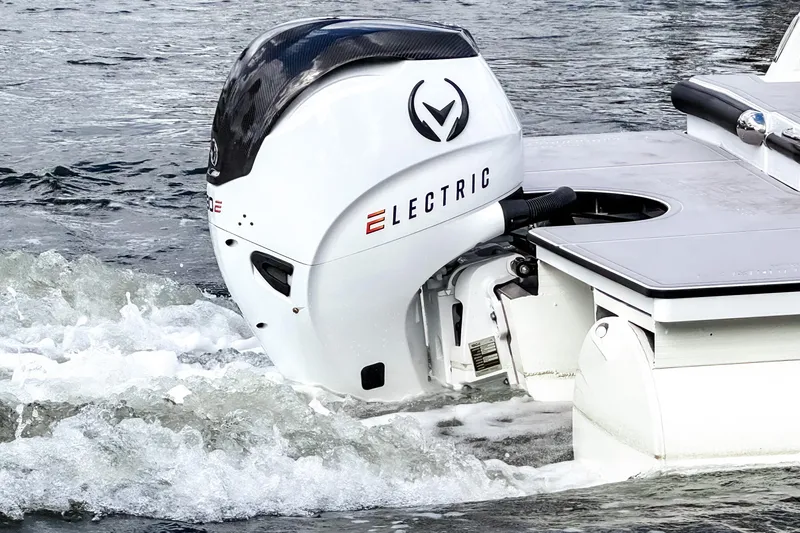 Slide: The Image of Electric boat motor on water, Ingenity EL 2026 model, showcasing eco-friendly design. - 3