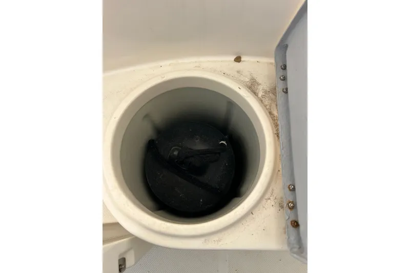 Slide: The Image of fender storage - 26