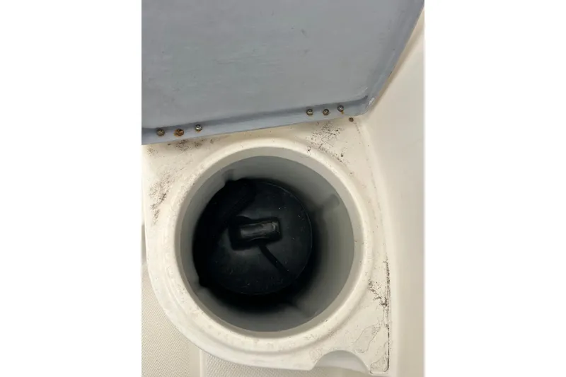 Slide: The Image of fender storage - 34