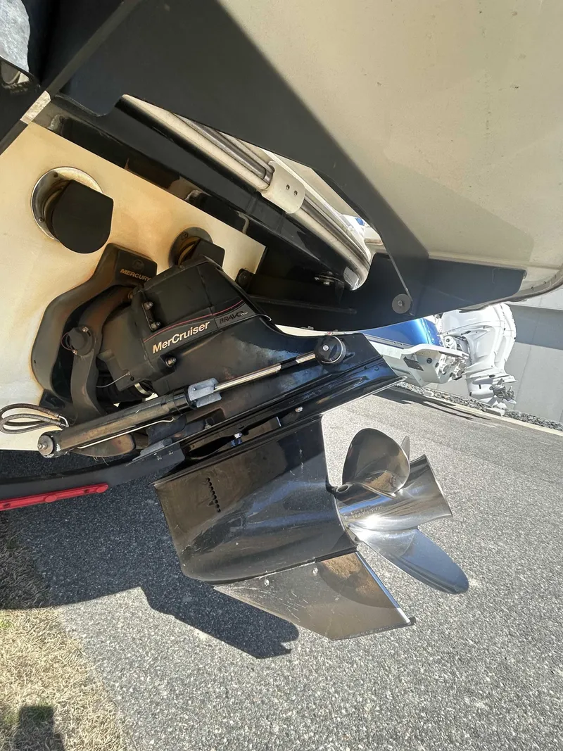 Slide: The Image of 2019 Tahoe 700 Limited boat motor with MerCruiser drive. - 3