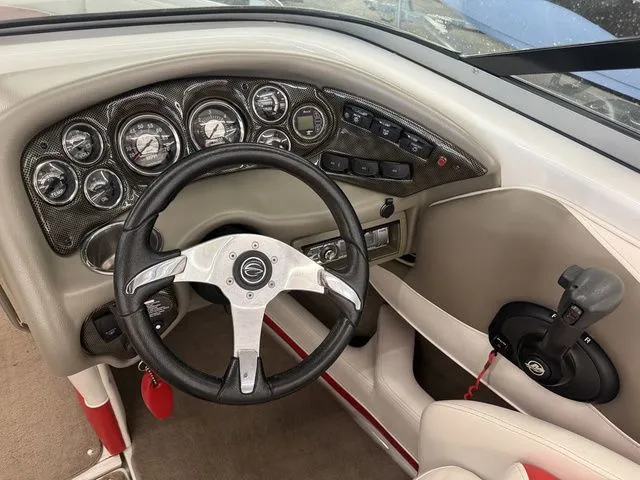 Slide: The Image of Crownline Boats 21 SS 2012 - 15