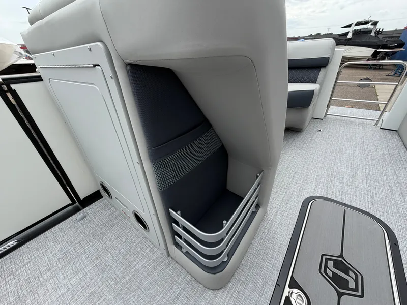 Slide: The Image of Interior of Harris Grand Mariner 230 pontoon boat, model year 2026. - 27