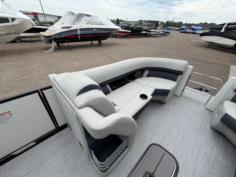 Slide: The Image of Interior of Harris Grand Mariner 230 pontoon boat, model year 2026. - 30