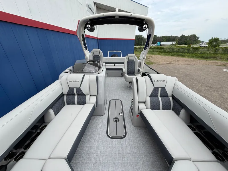 Slide: The Image of Interior of Harris Grand Mariner 230 pontoon boat, model year 2026. - 33