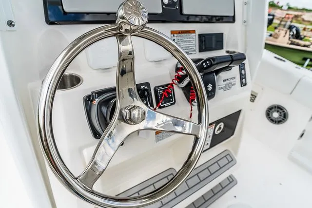 Slide: The Image of Sea Fox 268 Commander 2026 - 15