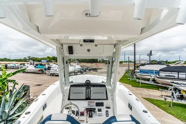 Slide: The Image of Sea Fox 268 Commander 2026 - 7