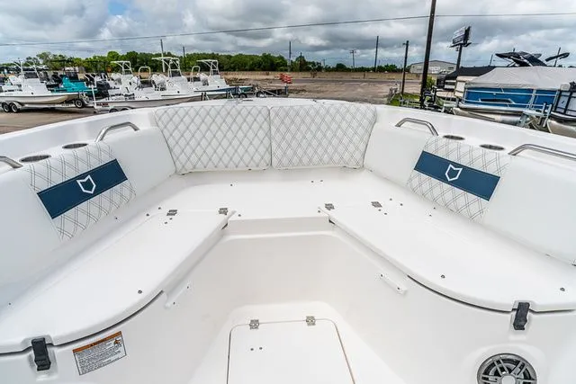 Slide: The Image of Sea Fox 268 Commander 2026 - 9