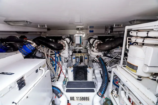 Slide: The Image of Viking 45 Express 2004 - 27