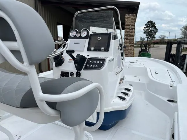 Slide: The Image of NauticStar 214 BAYCC 2024 - 13