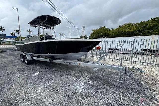 Slide: The Image of Sea Chaser 26 LX 2026 - 1
