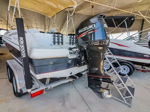 Slide: The Image of Hurricane SUNDECK SPORT 188 2011 - 19