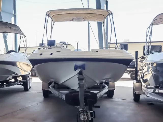 Slide: The Image of Hurricane SUNDECK SPORT 188 2011 - 2