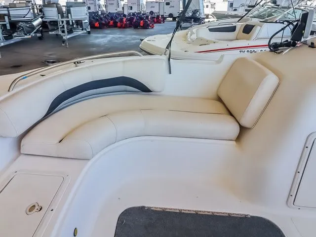 Slide: The Image of Hurricane SUNDECK SPORT 188 2011 - 8