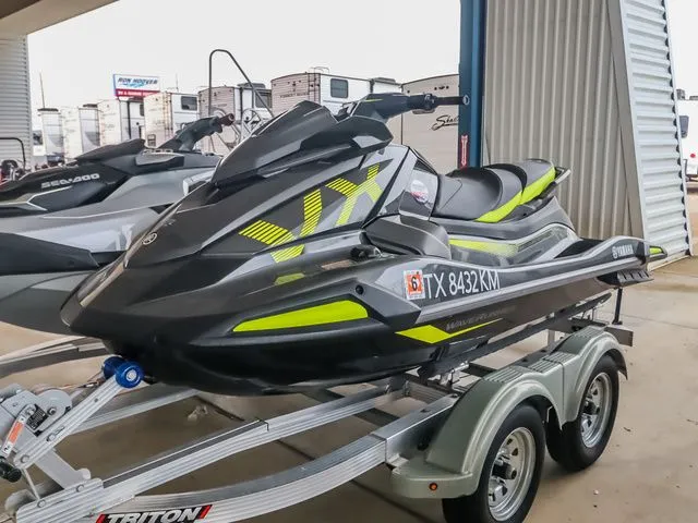 The Image of Yamaha VX DLX 2022 - 1