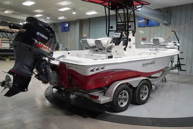 Slide: The Image of Blue Wave 2200 PureBay 2016 - 8