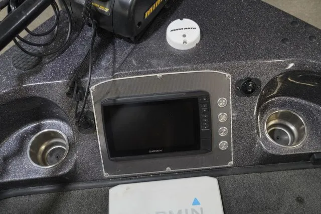 Slide: The Image of Ranger 2050LS 2016 - 13