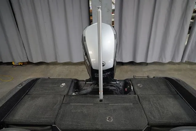 Slide: The Image of Ranger 2050LS 2016 - 25