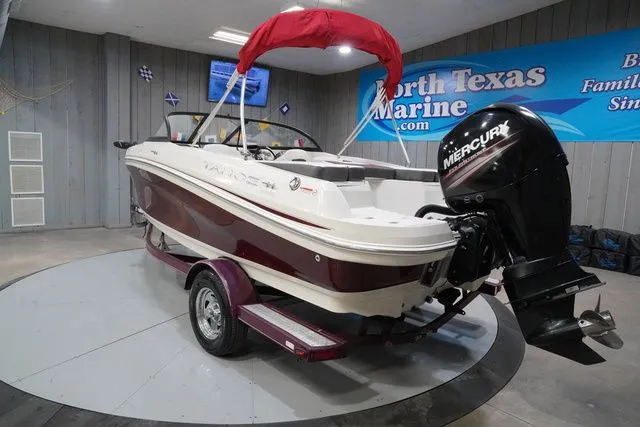 Slide: The Image of Tahoe 550 TF Outboard 2016 - 10