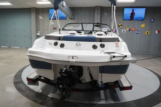 Slide: The Image of Tahoe 500 TF 2017 - 9