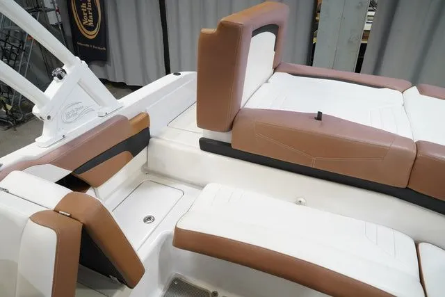 Slide: The Image of Four Winns H230 2017 - 20