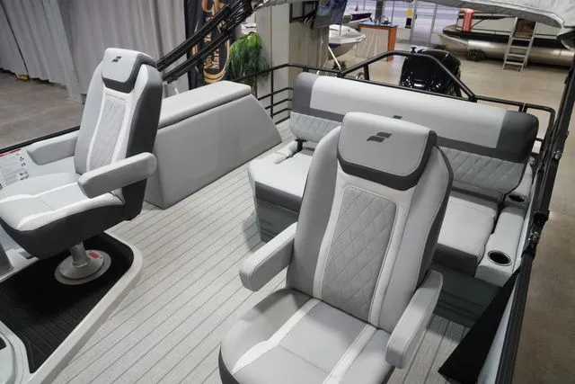 Slide: The Image of Starcraft EXS 5 Q DH 2026 - 14